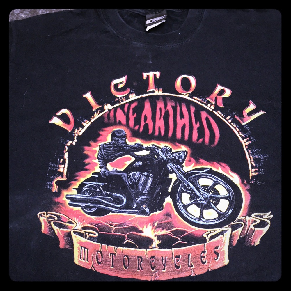Victory motorcycles T-shirt size medium